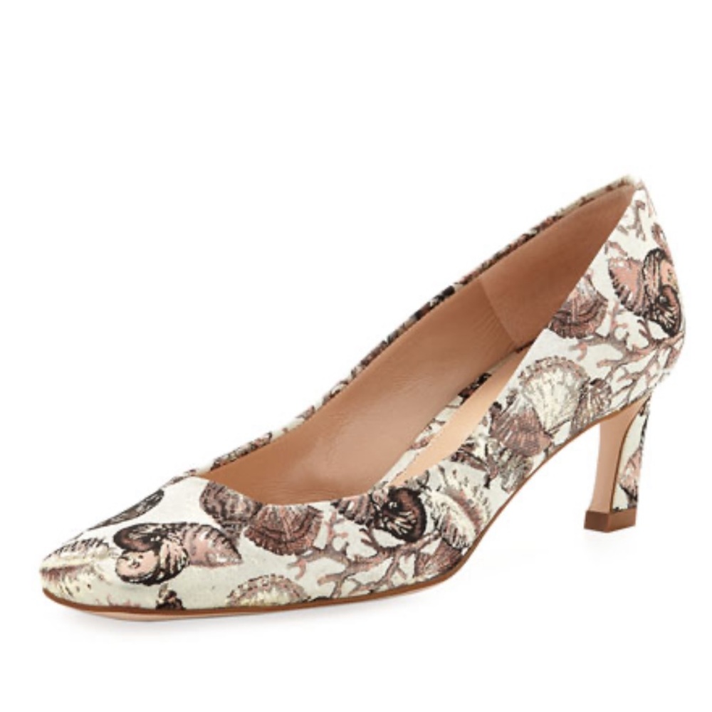 Stuart Weitzman Chelsea New Look Seashell Jacquard Pumps